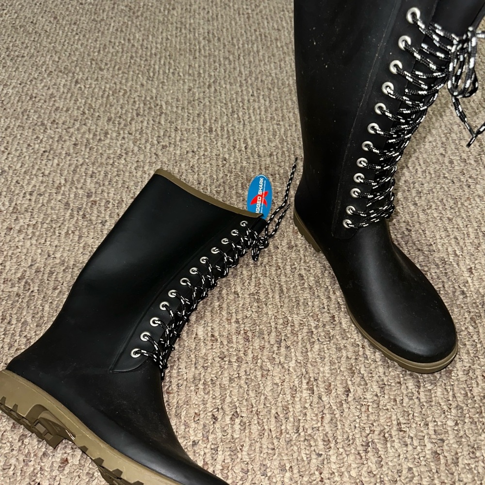 Stylish Black Lace-Up Women's Rain Boots